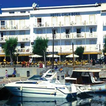 Cala Bona ホテル