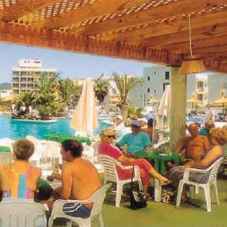 Cala Bona ホテル