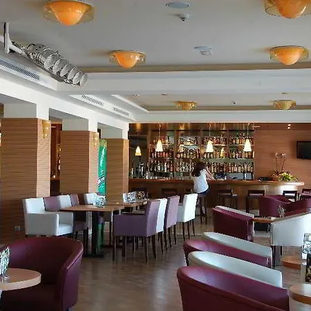 Cala Bona Hotel *